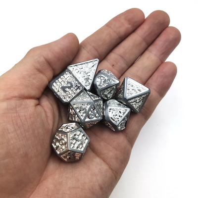 প্রাপ্তবয়স্ক DND RPG উচ্চ তাপমাত্রার জন্য বিলাসবহুল বৃত্তাকার পলিহেড্রাল ডাইস