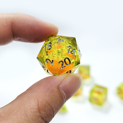 কমলা স্রোত বালি হলুদ স্ফটিক রজন Dnd Dice Sharp Edge Fantasy